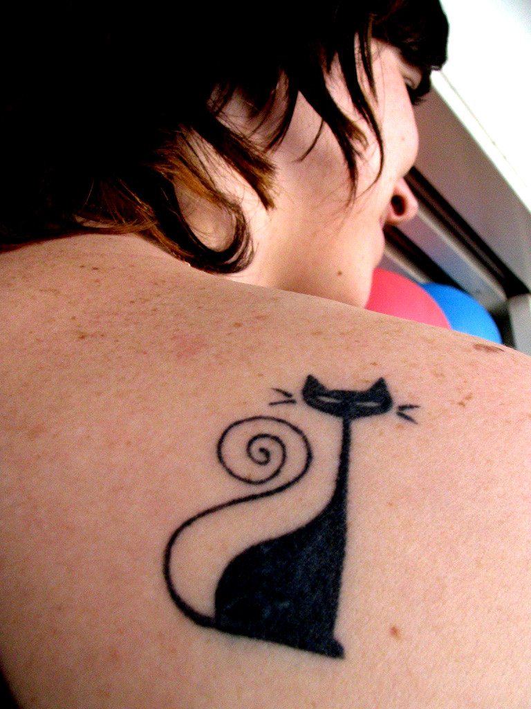 117659206 c3ea022171 o - tatuajes de gatos