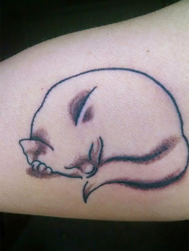 tatuaje de silueta gato felinos mascotas 13 - tatuajes de gatos