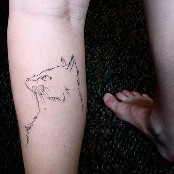 tatuaje de silueta gato felinos mascotas 19 - tatuajes de gatos