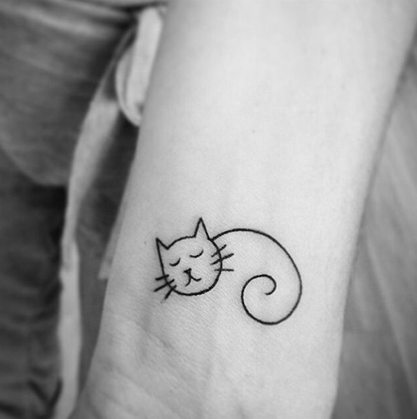 tatuaje de silueta gato felinos mascotas 9 - tatuajes de gatos