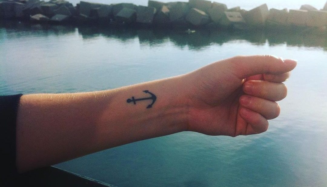 +67 Ideas para Tatuajes de Anclas y sus Significados - Tatuajes Geniales tatuajes anclas 9 e1489008785967 - tatuajes de anclas