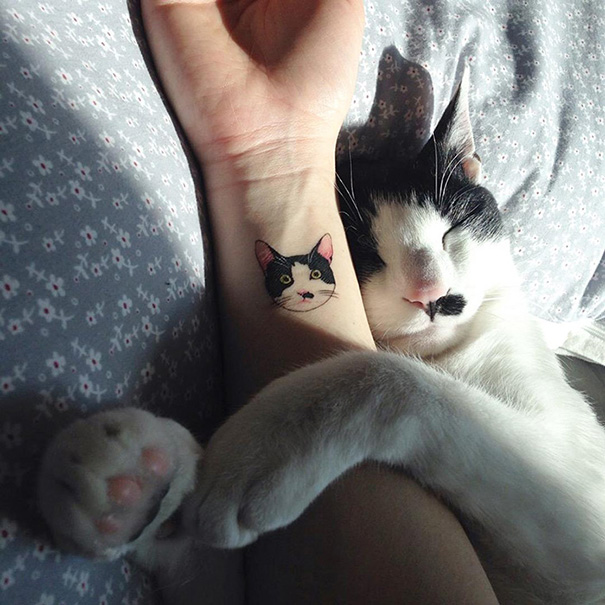 150 Tatuajes de Gatos y 30 Diseños OK - Tatuajes Geniales tatuajes de gatos en la muñeca gatitos 4 - tatuajes de gatos