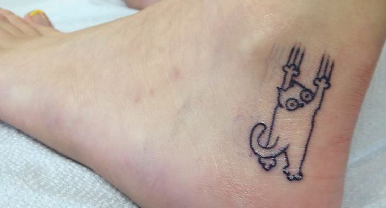 tatuajes de gatos para mujeres mascotas pie 1 - tatuajes de gatos