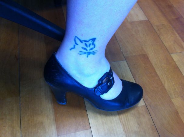 tatuajes de gatos para mujeres mascotas pie 2 - tatuajes de gatos