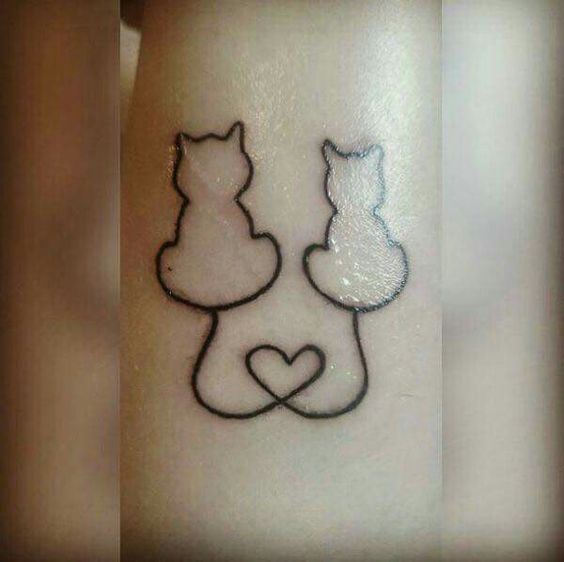 150 Tatuajes de Gatos y 30 Diseños OK - Tatuajes Geniales tatuajes de gatos pequeños mascotas felinos 1 - tatuajes de gatos