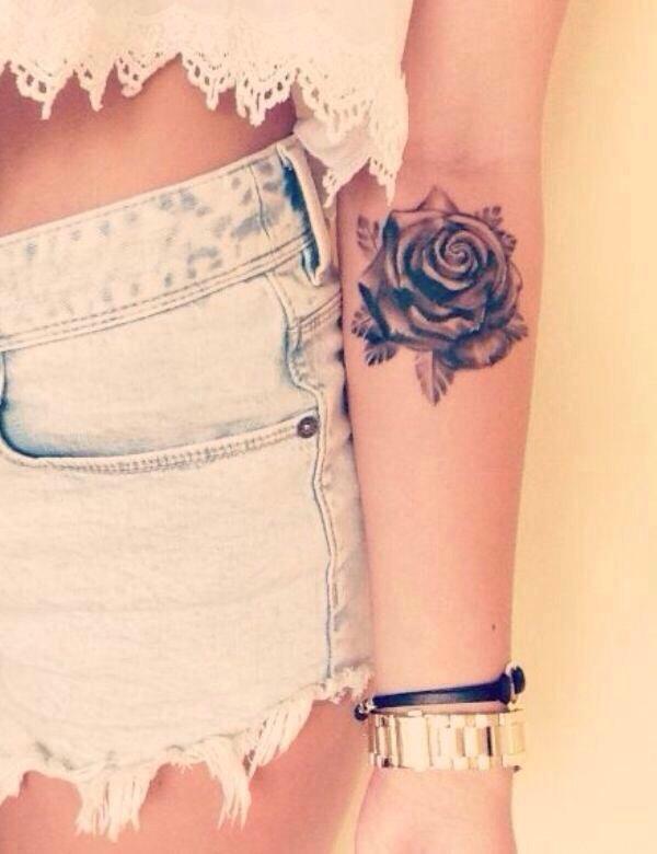 tatuajes de rosas negras 2 - tatuajes de rosas