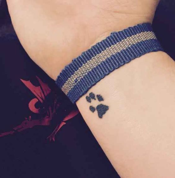 120 Mejores Tatuajes de Animales +Significados - Tatuajes Geniales tatuajes pequeños de animales 10 - tatuajes de animales