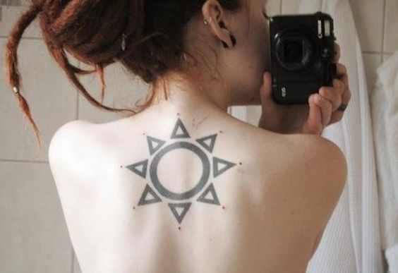 tatuajes sol para mujeres 9 - tatuajes del sol