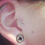 Piercing Tragus: La Guía Definitiva que necesitas - Tatuajes Geniales tragus piercing 4 - tragus