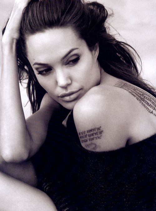 tatuajes de famosos angelina jolie - tatuajes de famosos