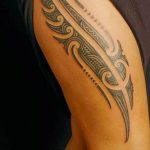 101 Tatuagens Feminina: Elegante e Bonita para Mulheres - Grandes Tatuagens tatuajes de mujeres pierna 1 - Tatuagens Feminina