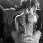 101 Tatuagens Feminina: Elegante e Bonita para Mulheres - Grandes Tatuagens tatuajes de mujeres rastas 4 - Tatuagens Feminina