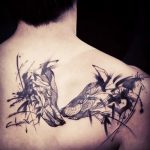 101 Idéias e significados da tatuagem de Lobo - Grandes Tatuagens tatuajes lobos espalda 1 - tatuajes de lobos