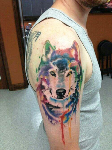 tatuajes lobos hombro brazos 6 - tatuajes de lobos