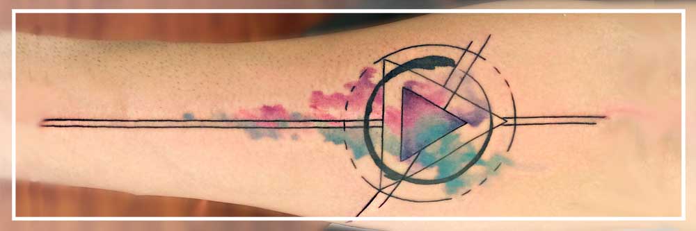 tattoo ornamental geometrico abstracto - tatuajes para mujeres