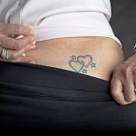 85 Tatuajes de Corazones originales y sus significados - Tatuajes Geniales tatuajes corazones estrellas 6 - tatuajes de corazones