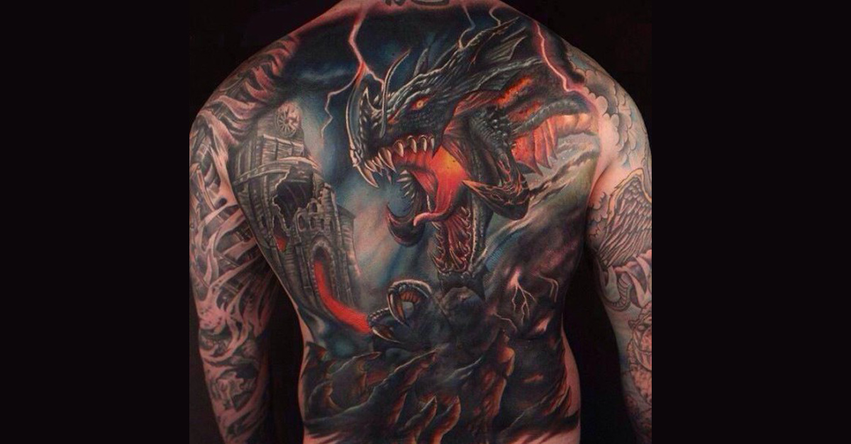 portada tattoo dragones - tatuajes de perros