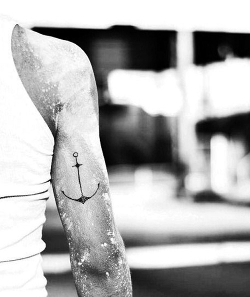 tatuajes anclas hombre brazo significados 4 - tatuajes de anclas