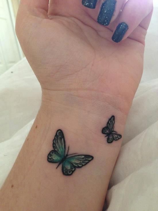 tatuajes con mariposas muñeca pequeño 2 - tatuajes de mariposas