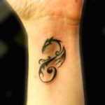 50 Tatuajes de Dragones y sus Significados tatuajes dragones pequeños 5 150x150