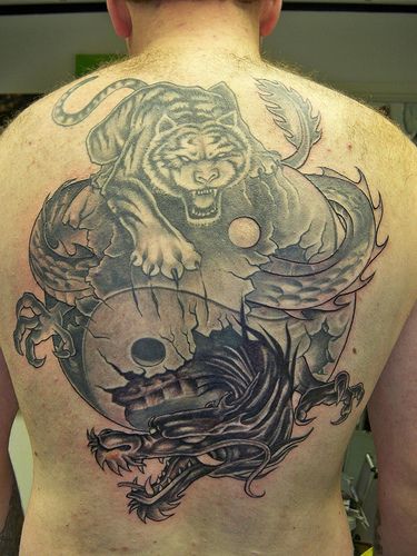 tatuajes dragones tigres yin yang 1 - tatuajes de dragones