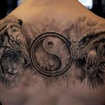 50 Tatuajes de Dragones y sus Significados tatuajes dragones tigres yin yang 2 150x150