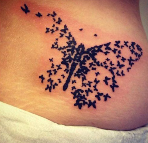tatuajes mariposas espalda baja caderas pelvis 1 - tatuajes de mariposas
