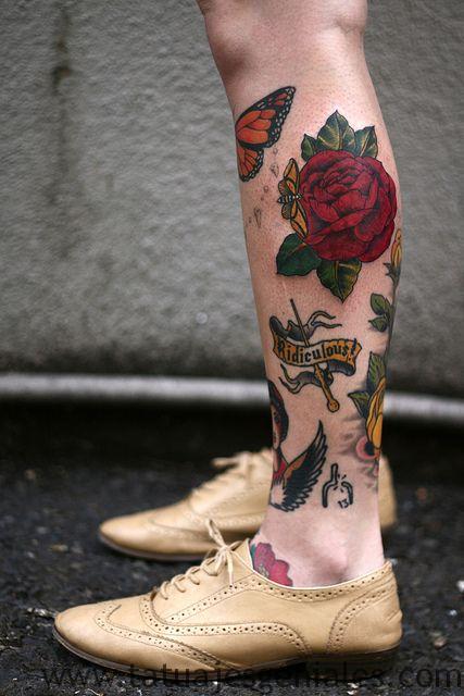 tattoo de rosas y mariposas