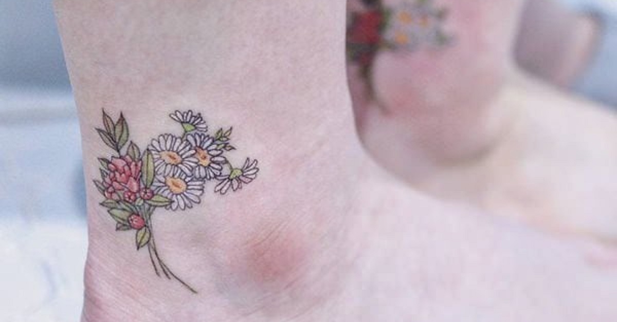 1portada tatuajes flores - Tatuajes para Mujeres en las Piernas