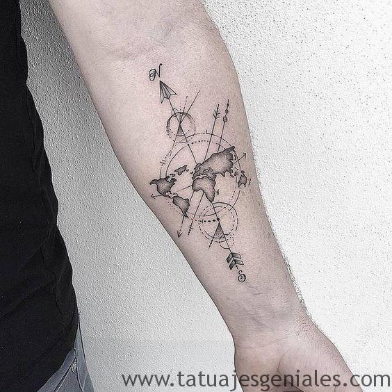 tattoo estrella nautica brazo 4 -