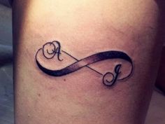 tatuajes de infinito con iniciales 4 - tatuajes de infinito