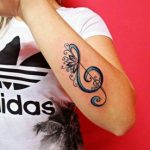 +40 Ideas de Tipografías y Letras para Tatuajes (Decoraciones) - Tatuajes Geniales tatuajes de letras musicales 3 276x276 -