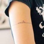 +40 Ideas de Tipografías y Letras para Tatuajes (Decoraciones) - Tatuajes Geniales tatuajes de letras para mujeres 5 212x212 -