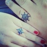 Tatuagens para Casal: + 89 Idéias de Tatuagem do Amor - Grandes Tatuagens tatuajes de parejas pequeños 3 205x205 -