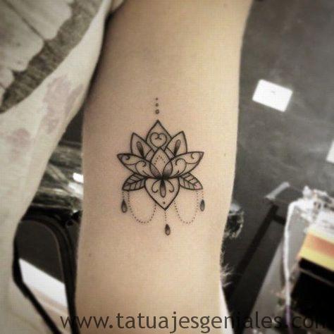 Tatuajes Flor de Loto en el Brazo