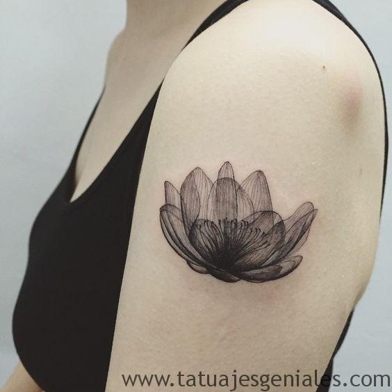 Tatuajes Flor de Loto para el Brazo