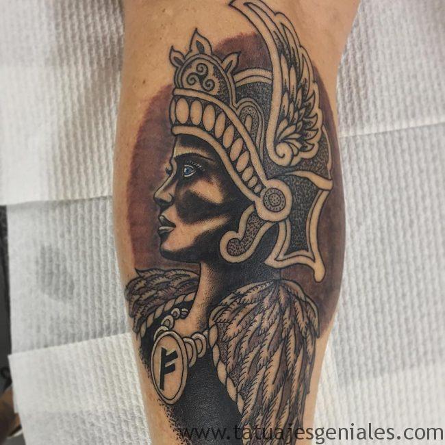 tatuajes mujeres vikingas 1 -