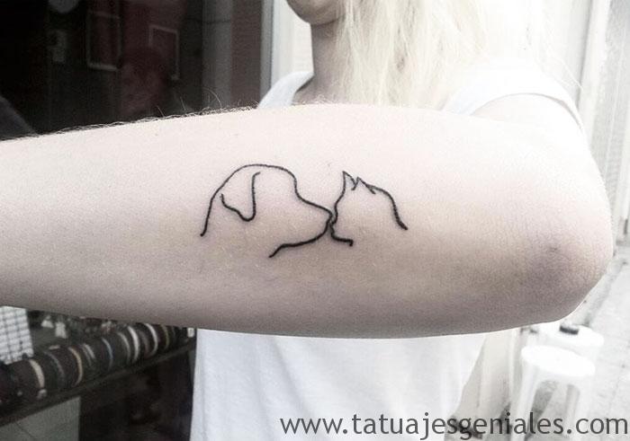 100 Tatuajes de Perros para amantes de sus mascotas - Tatuajes Geniales tatuajes perros pequeños muñecas 5 - tatuajes de perros