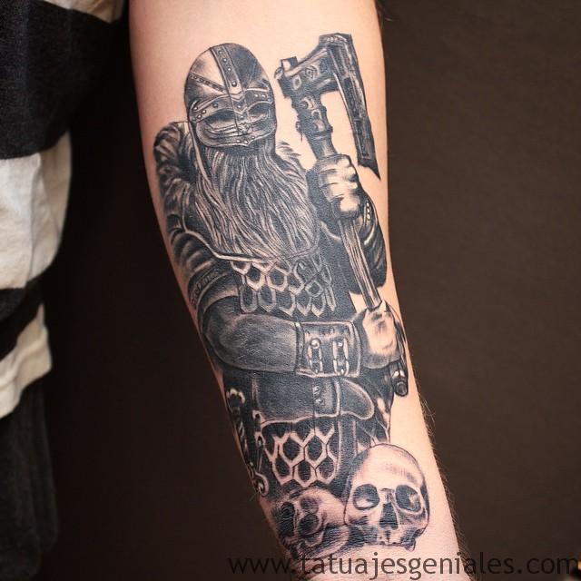 tatuajes vikingos brazo 5 -