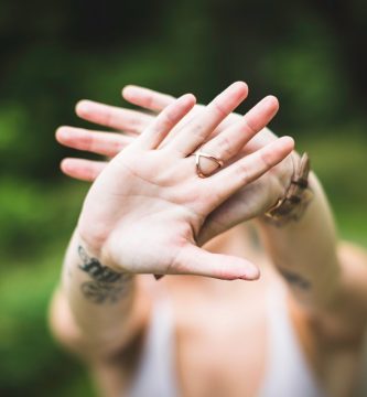 como borrar tatuajes portada -