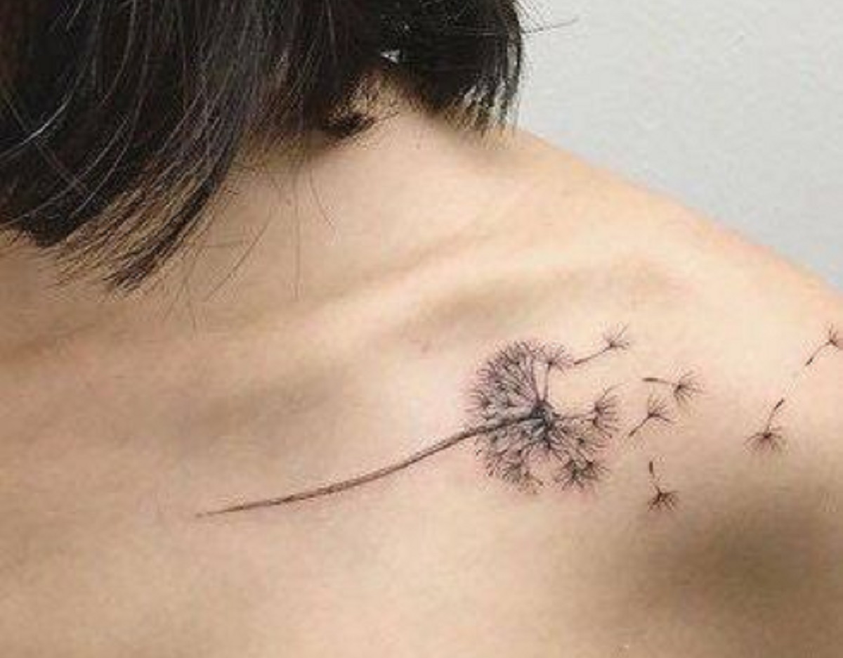 portada tattoo diente leon 1 - Tatuajes de flores de lis