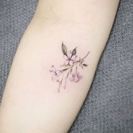 cerezo para muejres 5 - tatuajes de flor de cerezo