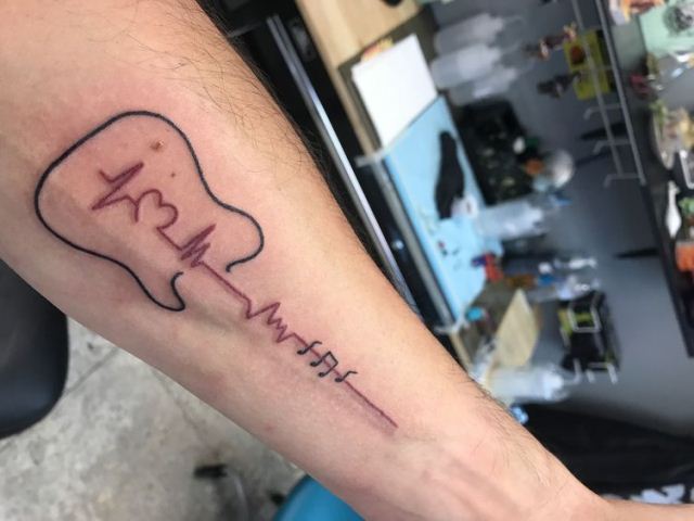 linea de vida 1 - Tatuajes de linea de la vida