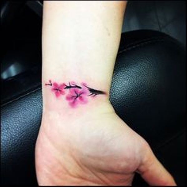 sakura pequeños 3 - tatuajes de flor de cerezo