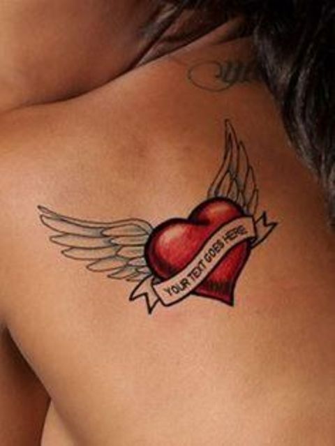 con corazon 2 - Tatuajes de alas