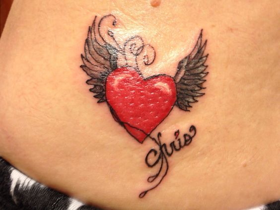con corazon 6 - Tatuajes de alas