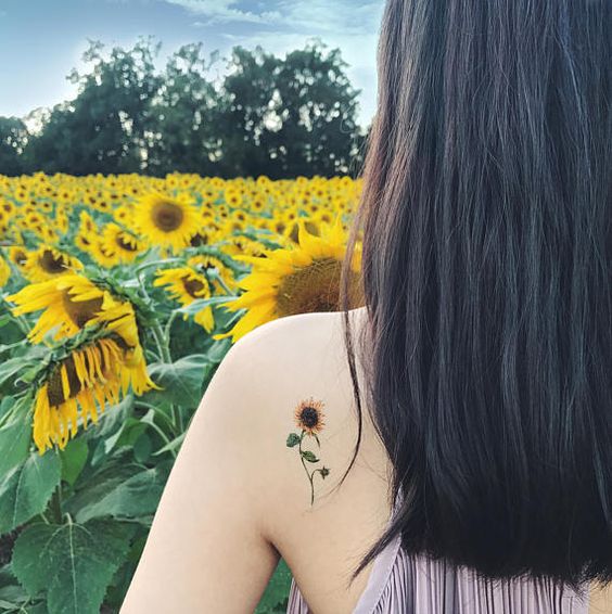 de chicas 9 - Tatuajes minimalistas