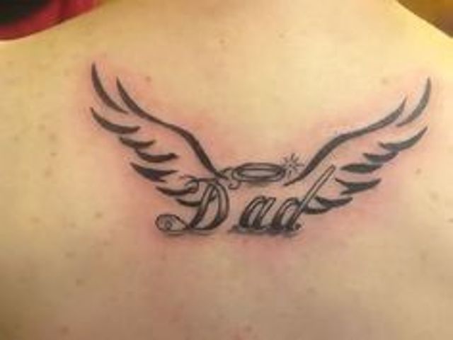 en la espalda 7 - Tatuajes de alas