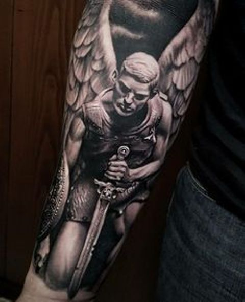 guerrero.jpgs en brazo 8 - tatuajes de ángeles