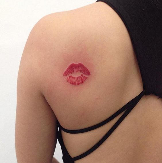 besos 8 - Tatuajes de labios